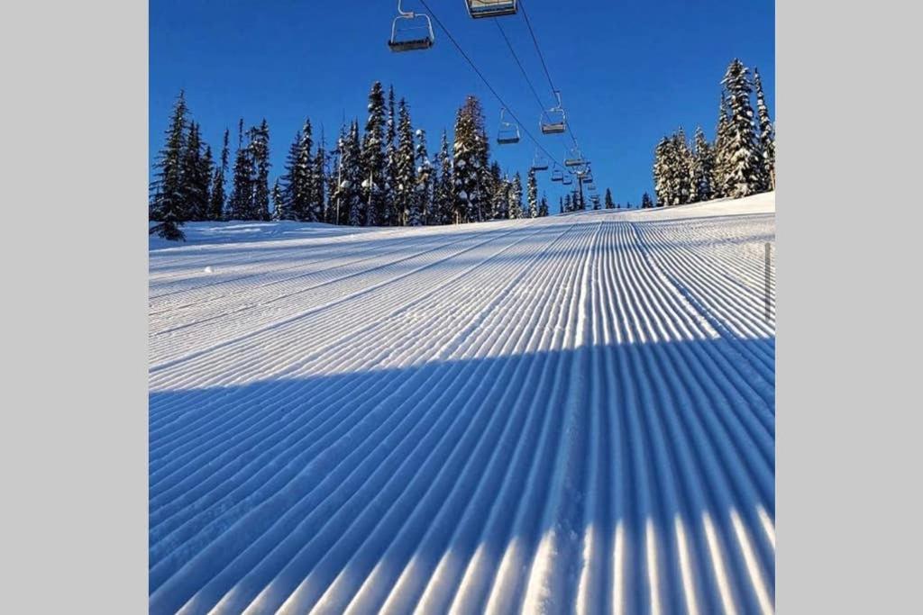 Mountain Edge Ski-In Ski-Out Condo Kimberley Buitenkant foto